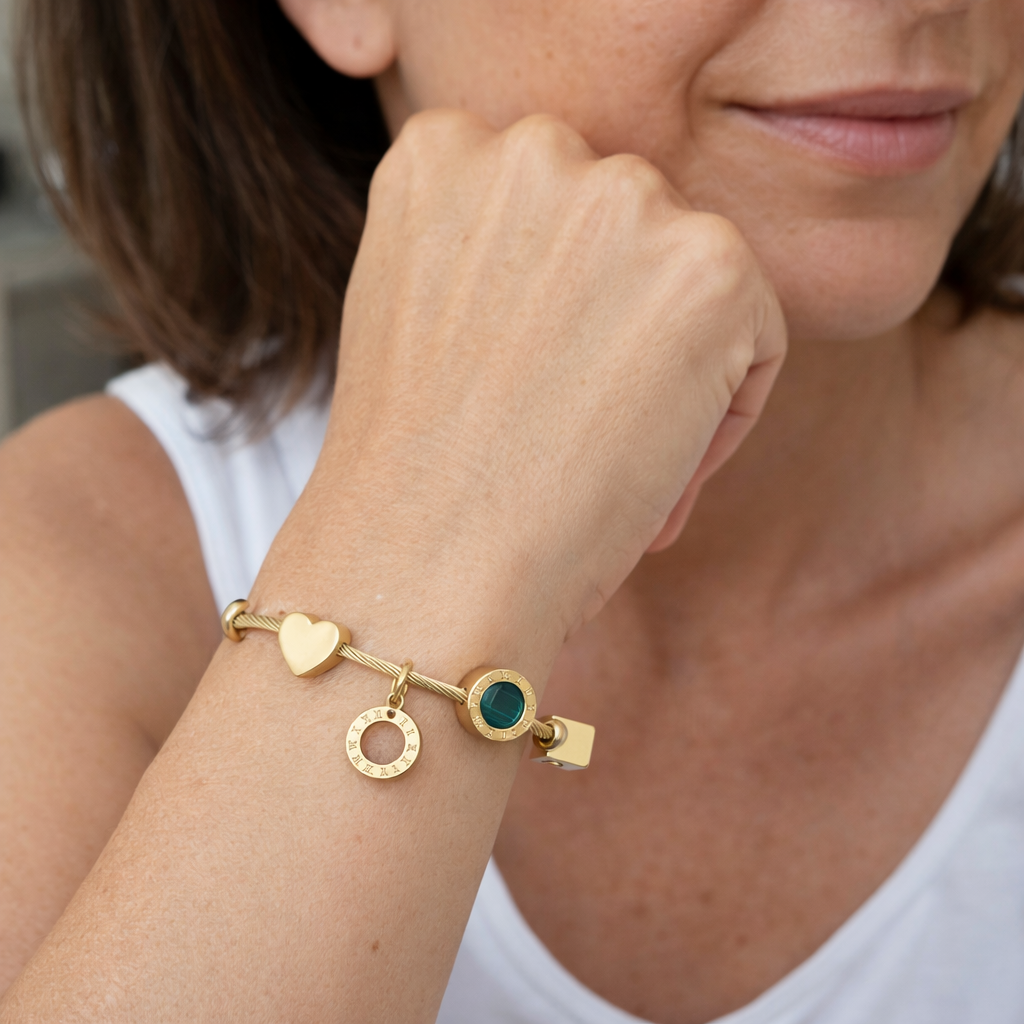Emerence Rousseau Pulsera