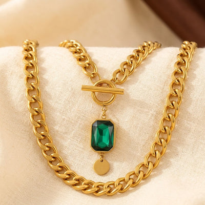 Collar de Cadena de Oro con Esmeralda