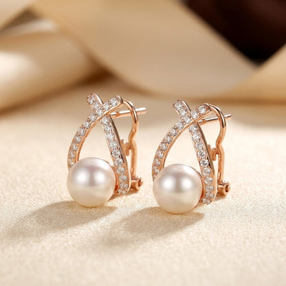 Aretes de Botón Entrelazados de Oro con Perla