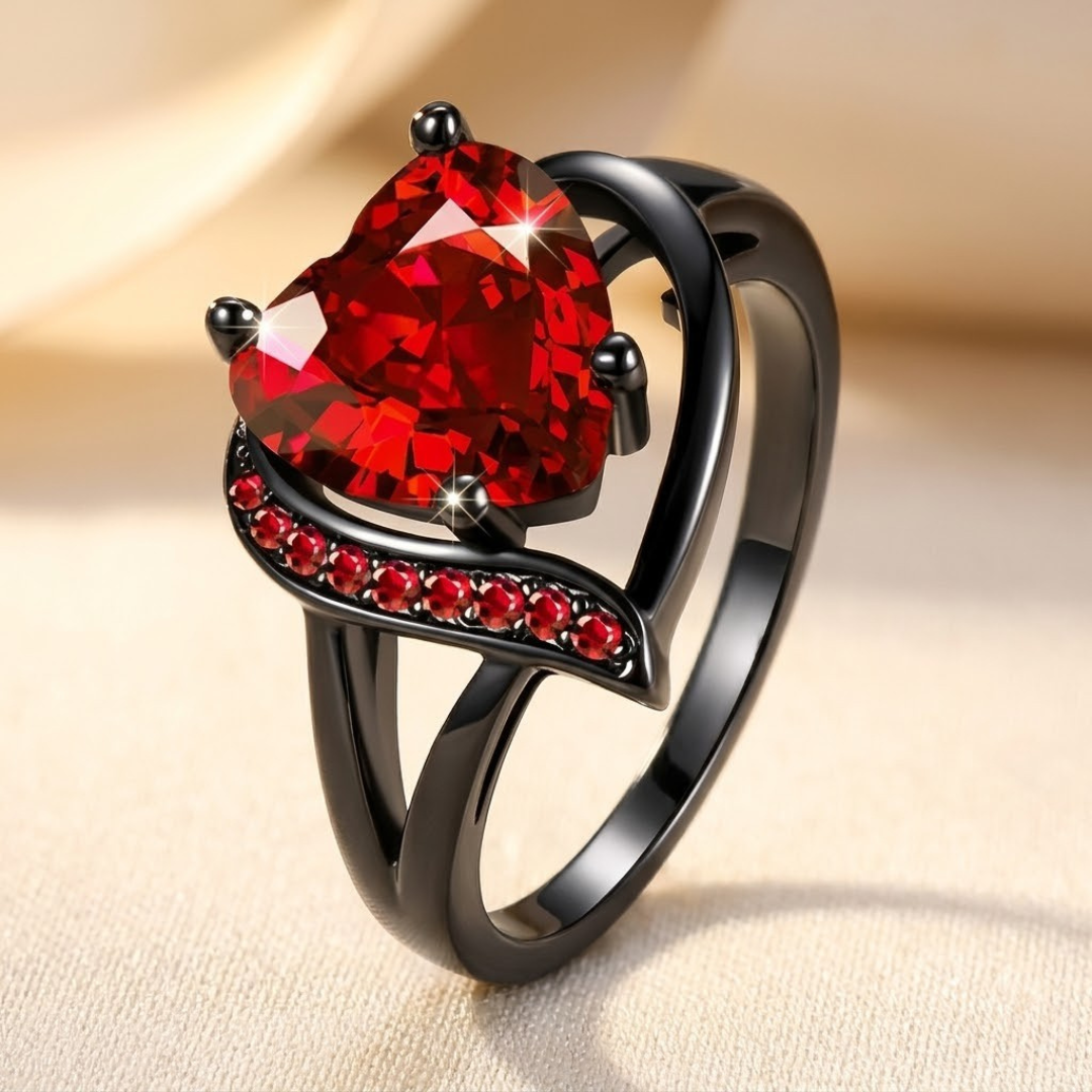 Anillo Corazón de Plata con Rubí