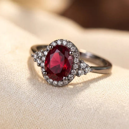Anillo Halo de Plata con Rubí