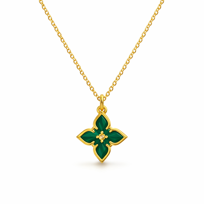 Collar con Dije de Trébol Esmeralda