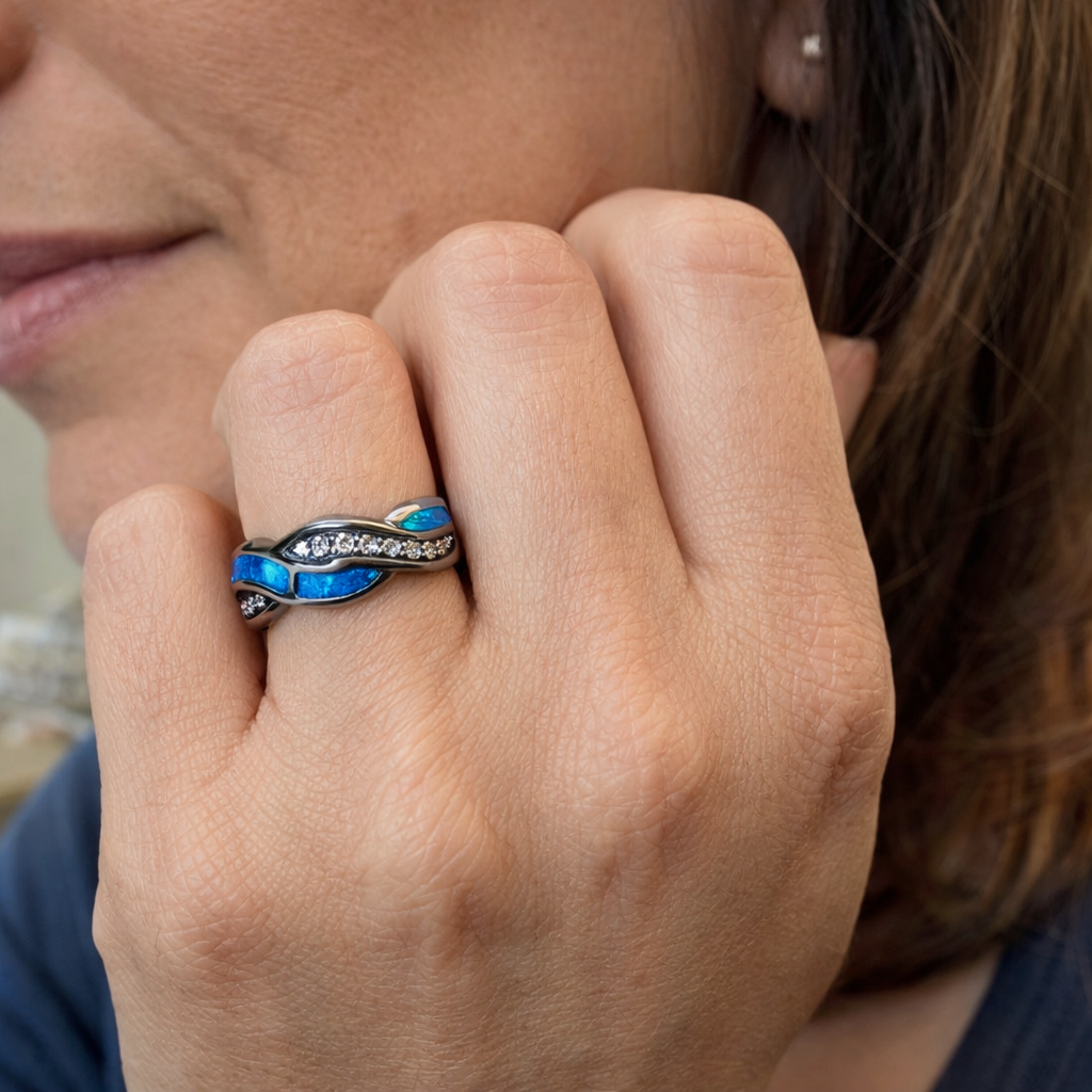 Anillo Thessia Lunebray