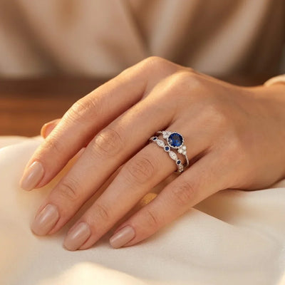 Anillo Halo de Plata con Zafiro