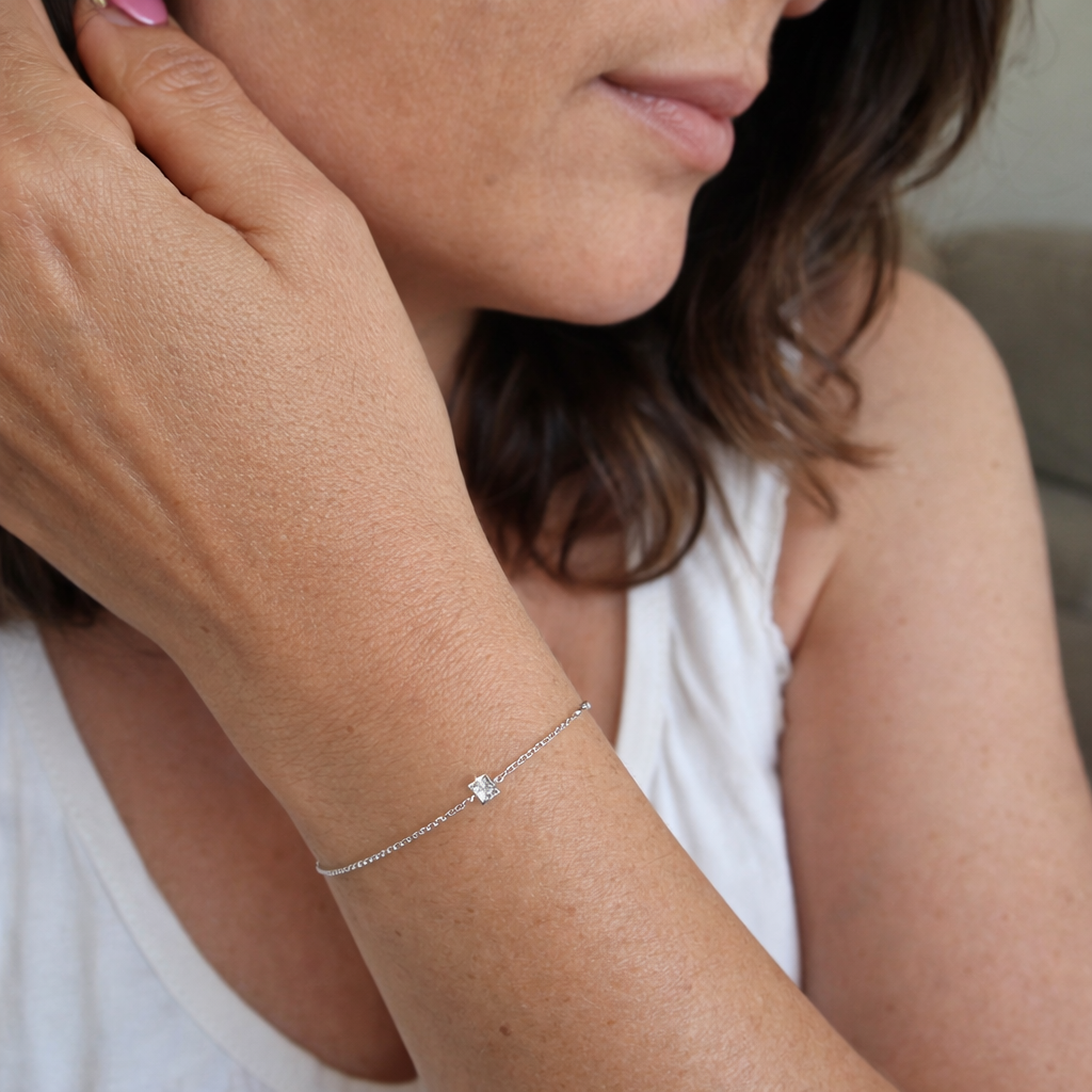 Clea Pulsera con Piedra Moissanita