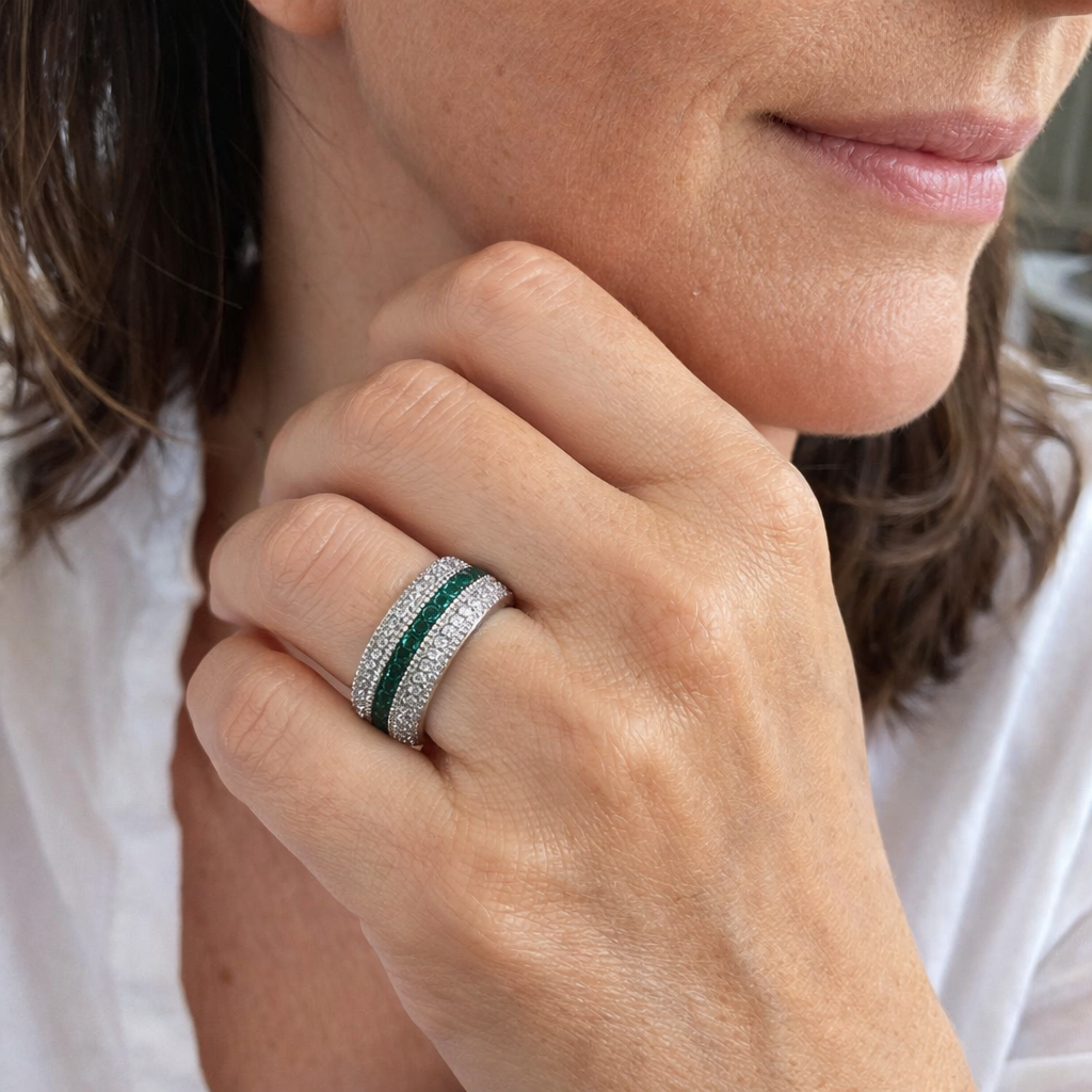 Celina Maroux Anillo
