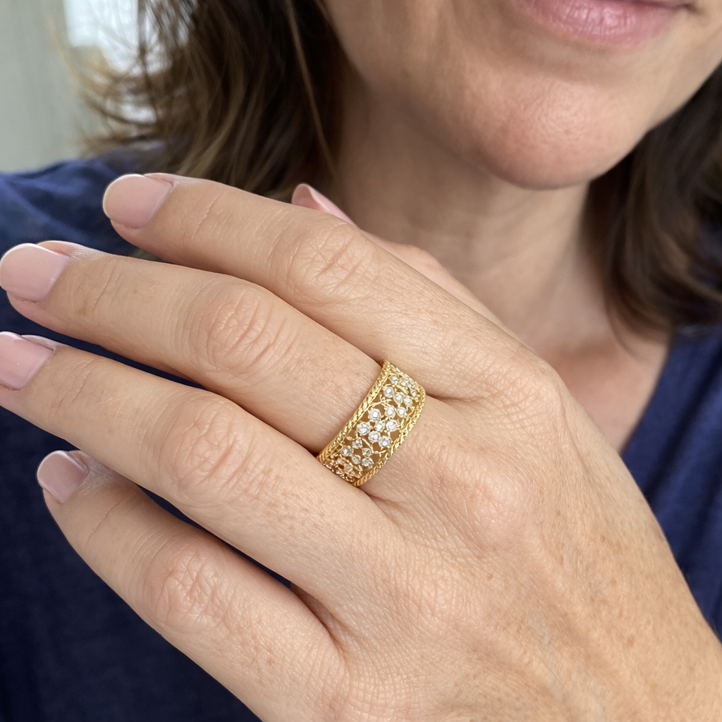 Catarina Lumielle Anillo