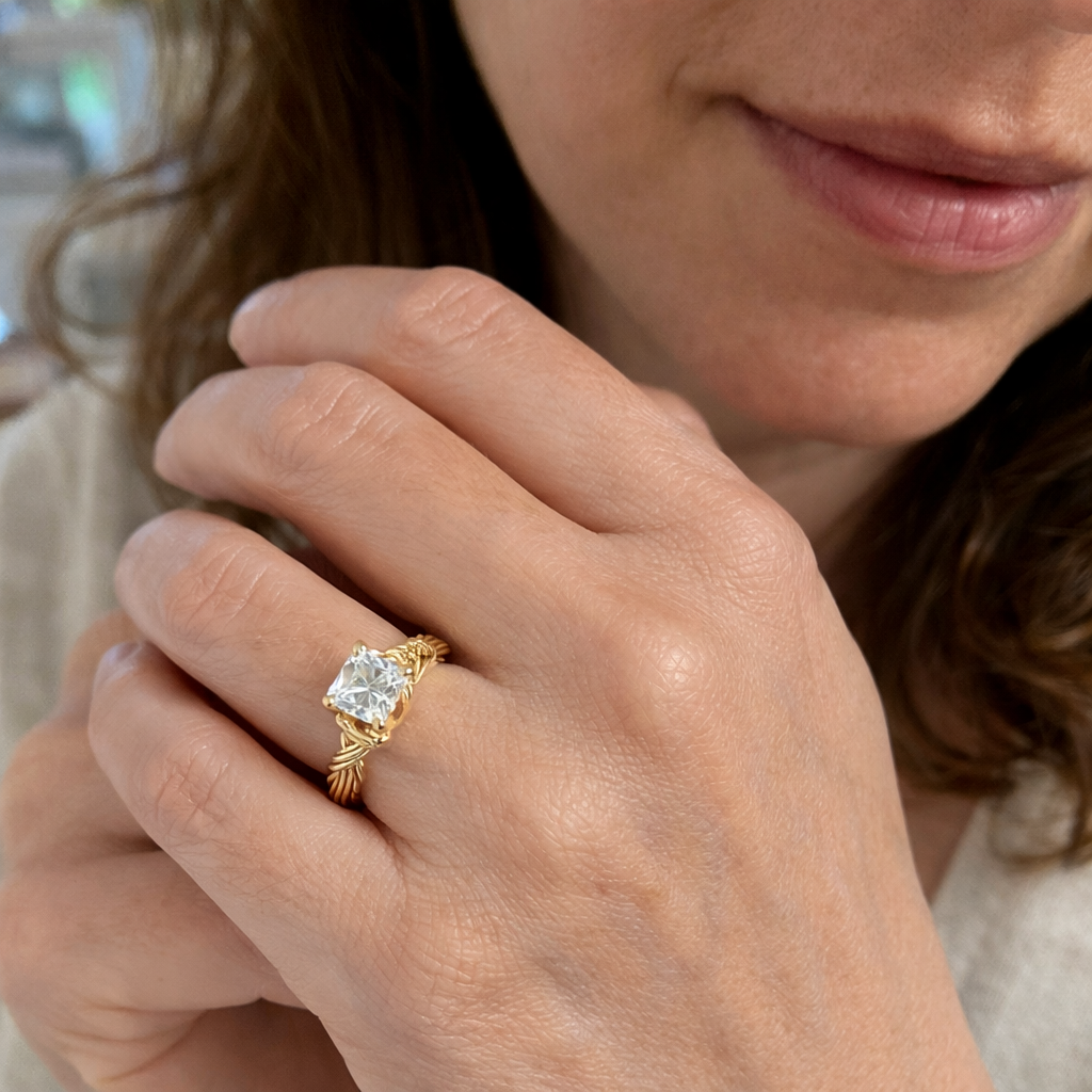 Anillo Impactante Alianza Nudo