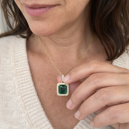 Zarela Fontayne Collar