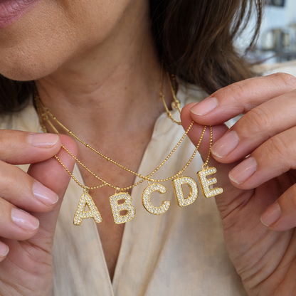 Set de Collares con Inicial Estilo Burbuja