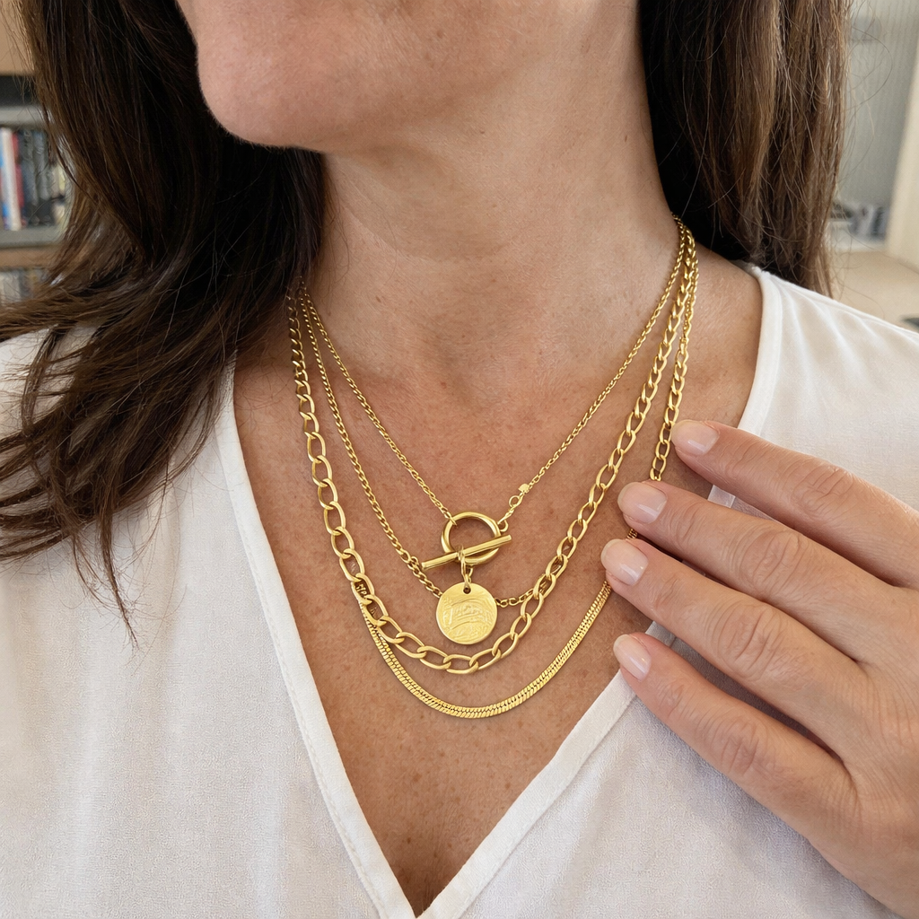 Savira Collar en Capas Moneda Grabada