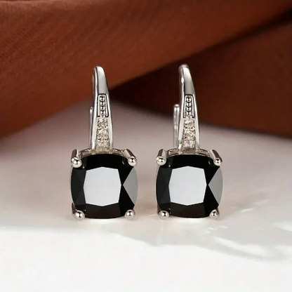 Aretes Argolla con Piedra Misteriosa