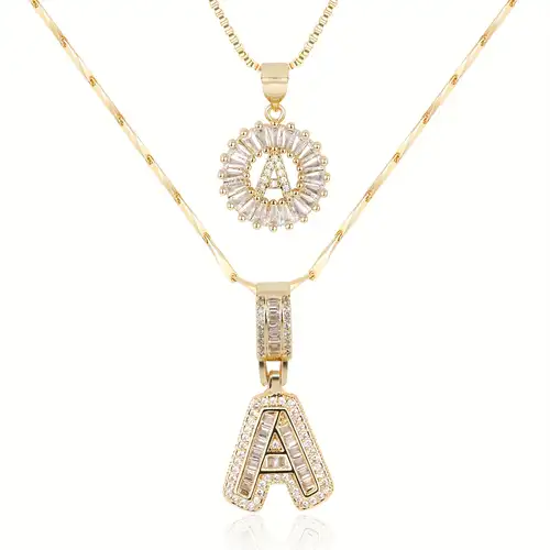 Set de Collares con Inicial Pavé