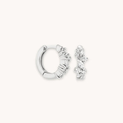 Aretes Mini Argollas Cluster de Cristal