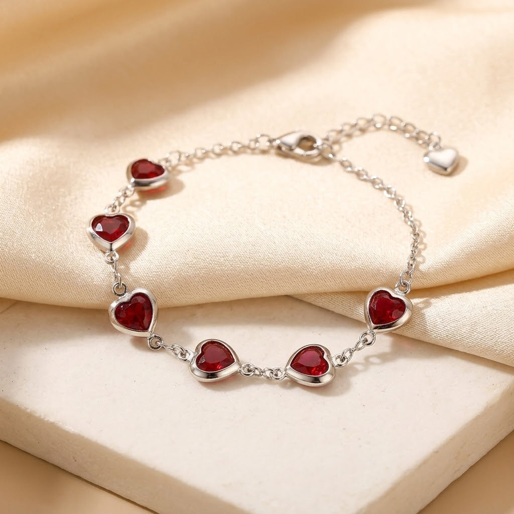 Pulsera de Cadena de Plata con Corazones de Rubí