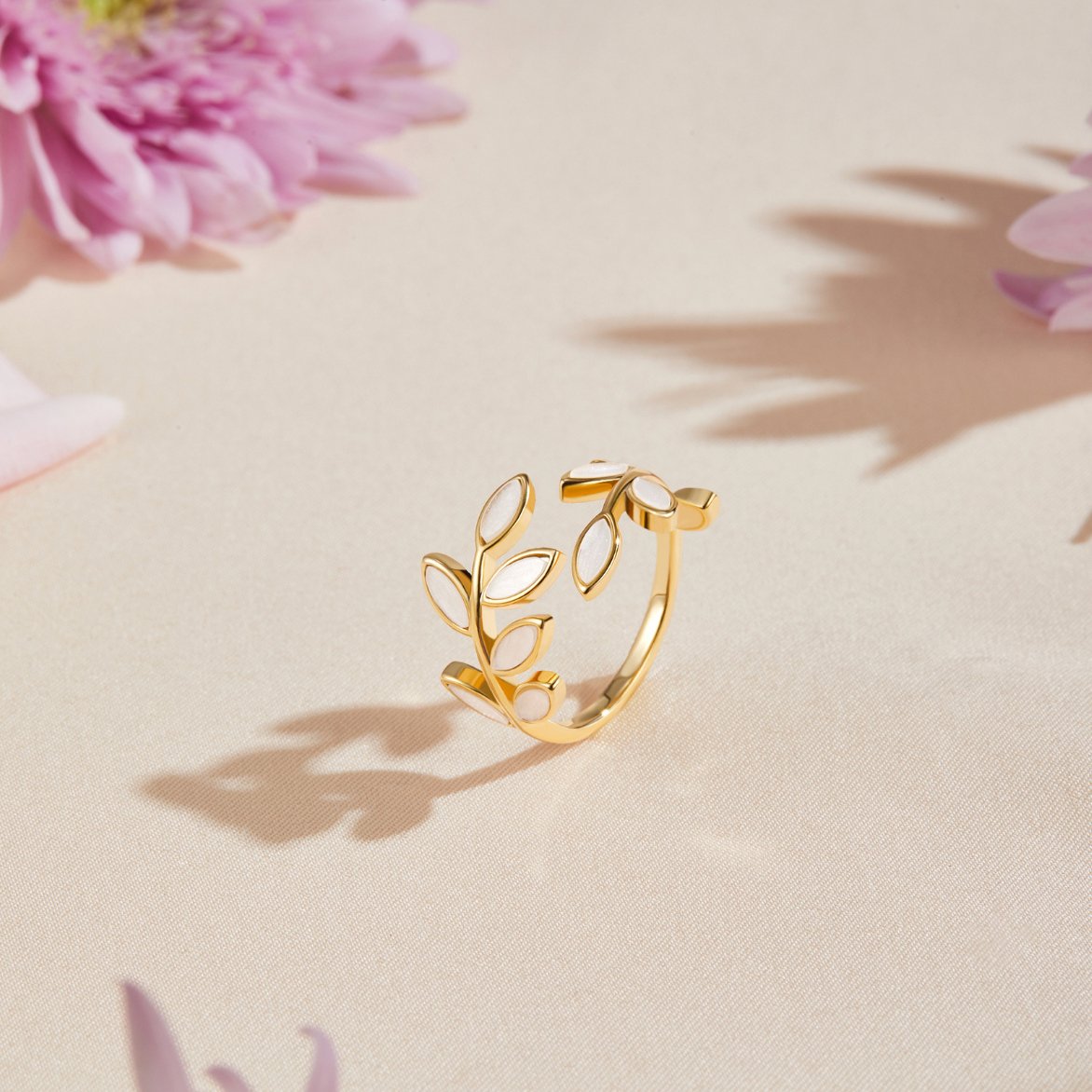 Anillo Hojas de Oro